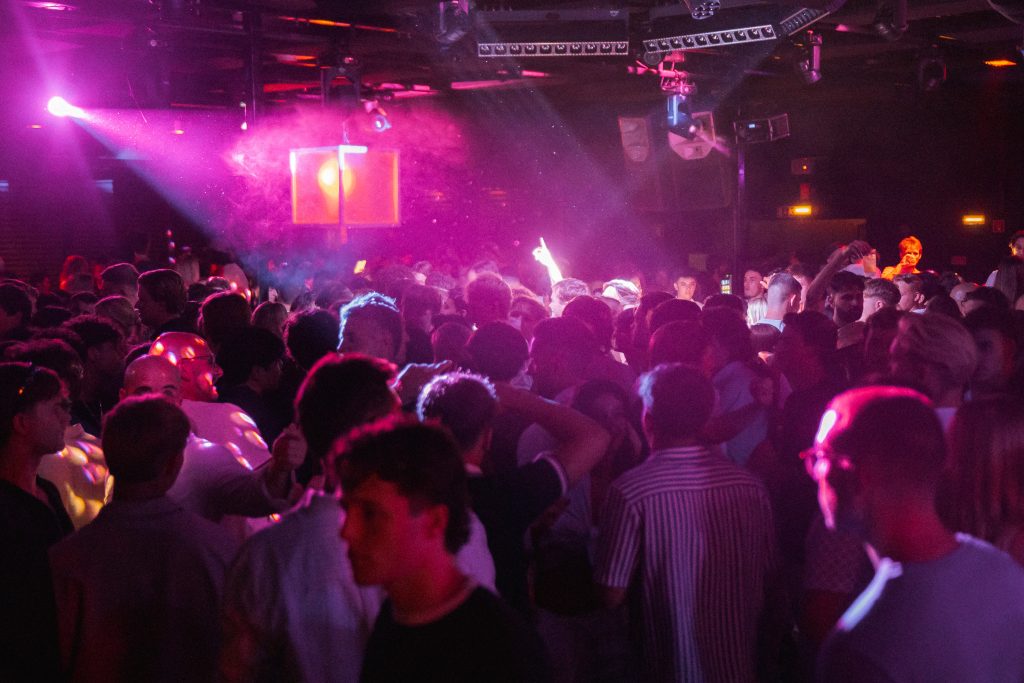 NYE's Premium Pub Crawl in Lisbon